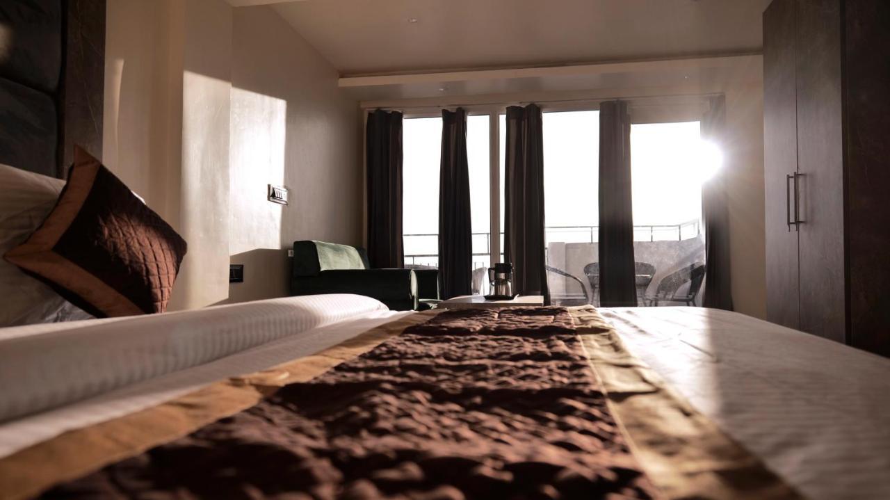 Hotel Brite Star Mussoorie Ngoại thất bức ảnh