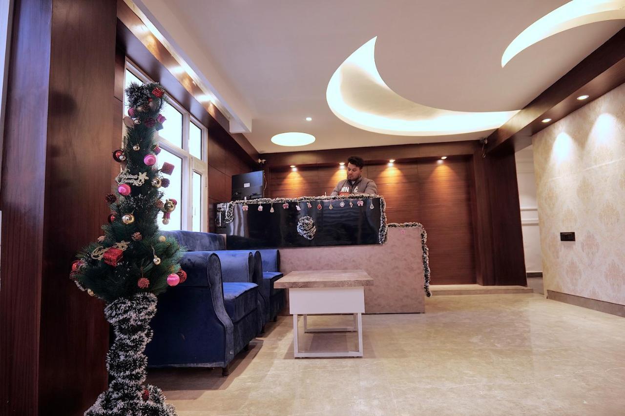 Hotel Brite Star Mussoorie Ngoại thất bức ảnh